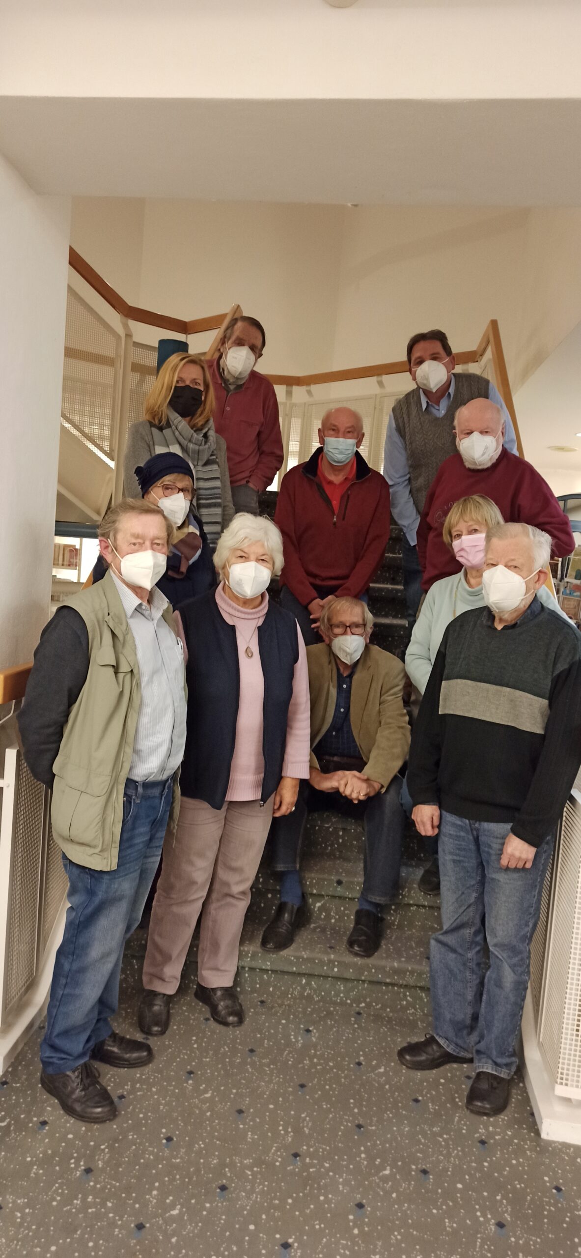 der neu gewählte Vorstand der Bibliotheksgesellschaft Hameln, gruppiert um den ersten Vorsitzenden Bernd Bruns