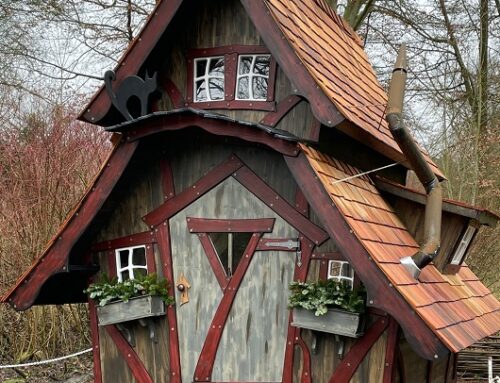 Ein neues Häuschen für den Märchengarten